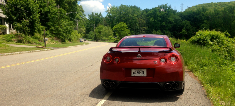 Illustration for article titled Why The Nissan GT-R Is A Grown Up Mitsubishi Evo, Thoughts From My Dad